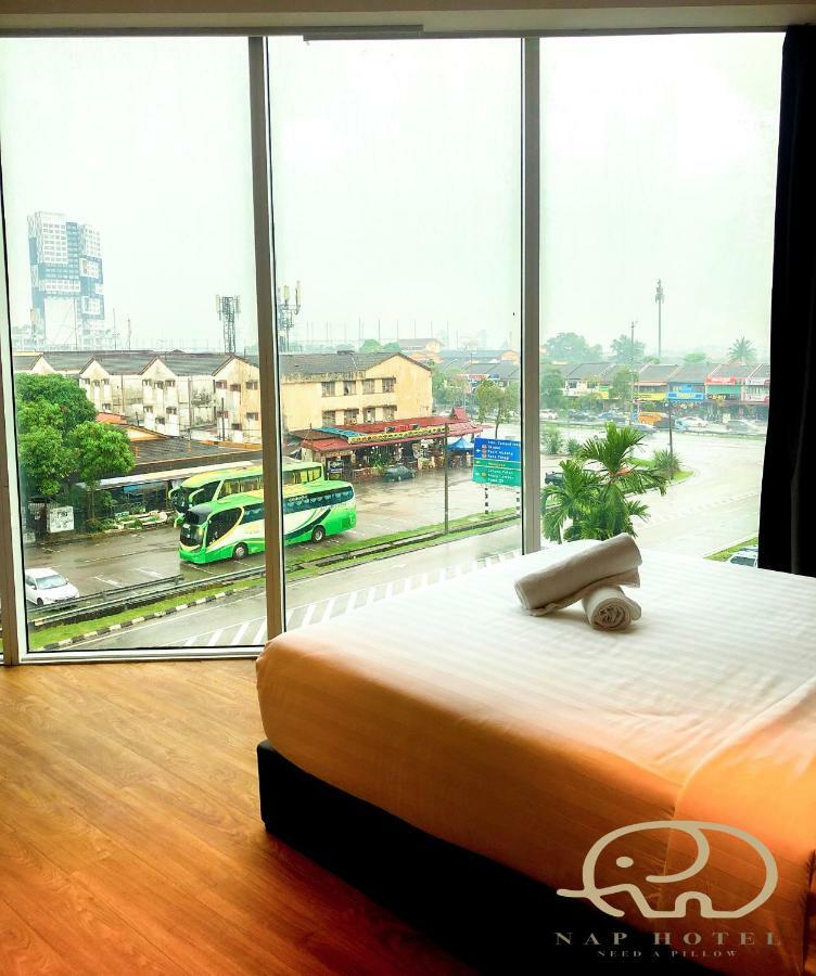 Nap Hotel ยะโฮร์บาห์รู ภายนอก รูปภาพ