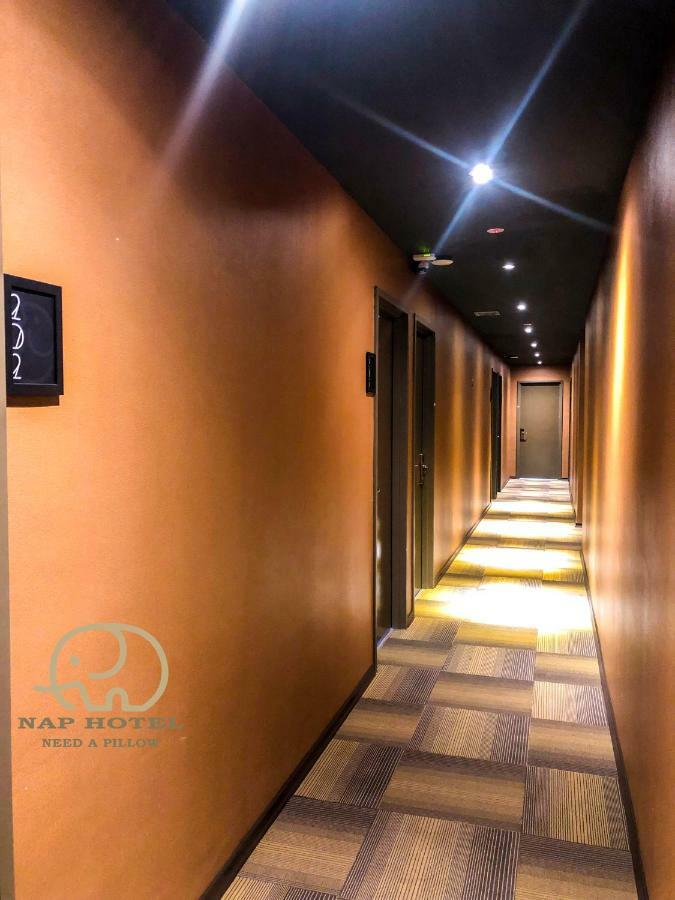 Nap Hotel ยะโฮร์บาห์รู ภายนอก รูปภาพ